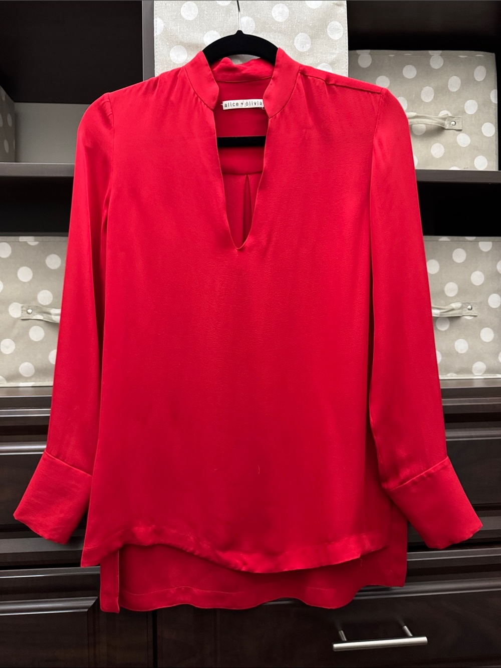 Alice + Olivia Vibrant Red Split-Neck Long Sleeve Blouse
